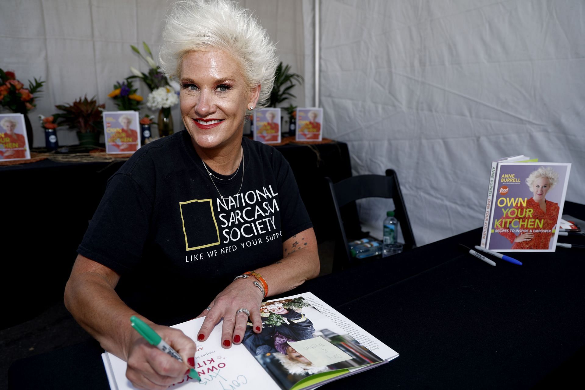 Anne Burrell during a book signing at the Food Network New York City Wine & Food Festival (Image via Getty)